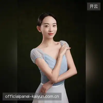 伏立骏